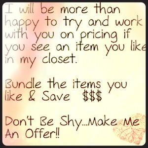 🗣IM ALWAYS OPEN TO OFFERS!🤝BUNDLES TOO!! 🛍 HAPPY POSHING!!! 🤍